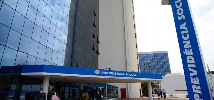 A partir de 2023, INSS cruzará dados para prova de vida.