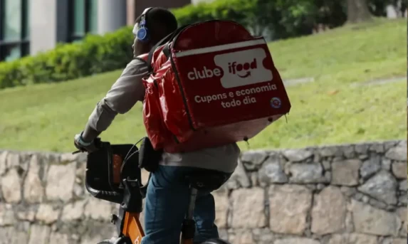 BC informa que teto para rotativo vale a partir desta quarta-feira