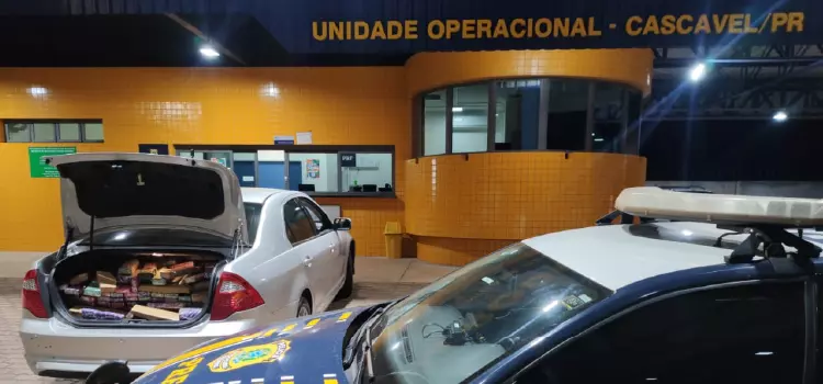Após fuga, PRF apreende 332kg de maconha em Cascavel