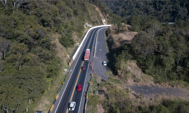Após lançar programa que promove a boa convivência no trânsito, Núcleo EPR Paraná adere ao Movimento Afaste-se