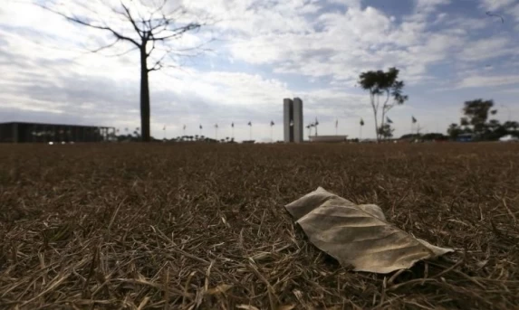 Aquecimento global acima de 1,5°C ameaça saúde, agricultura e economia, alertam especialistas