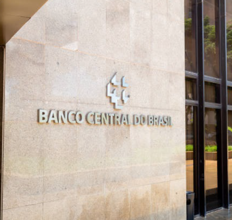 Banco Central ignora Lula e ameaça subir ainda mais a taxa de juros.