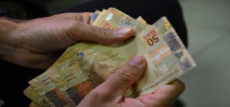 BENEFÍCIO: Auxílio Brasil é pago hoje a beneficiários com NIS final 6.