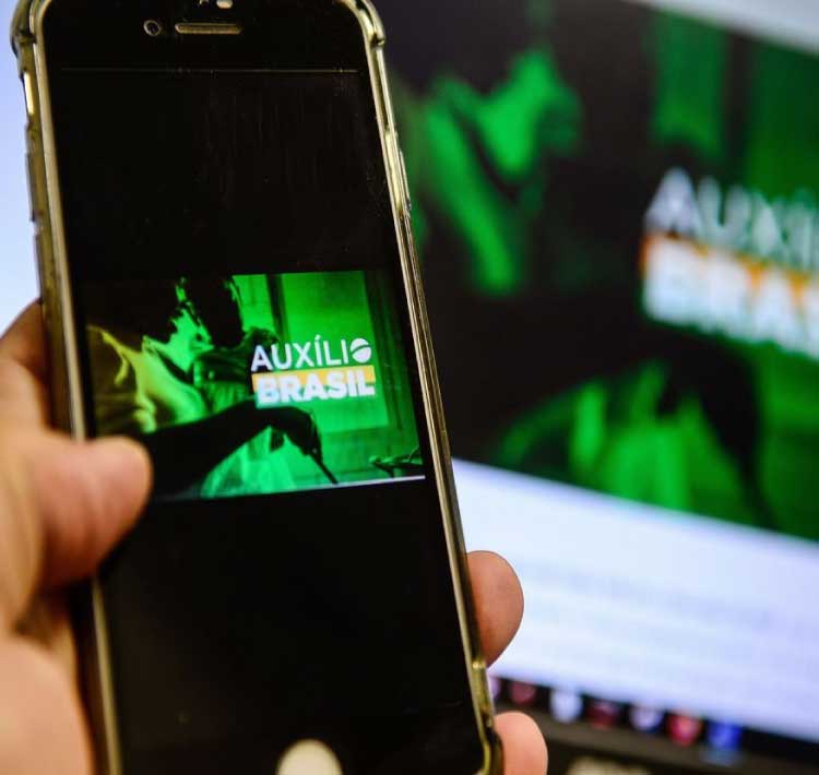 BENEFÍCIO: Auxílio Brasil é pago hoje a beneficiários com NIS final 9.