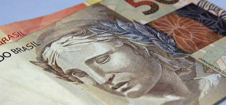 BENEFÍCIO: Beneficiários com NIS final 9 recebem hoje Auxílio Brasil.