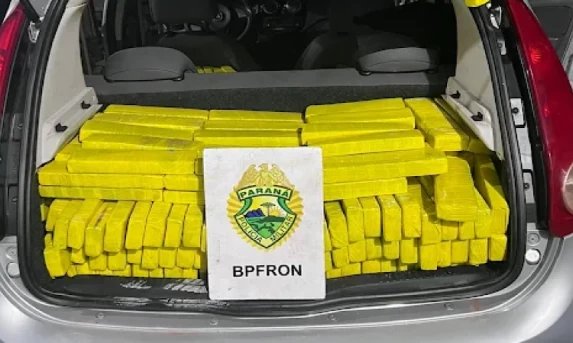 BPFRON apreende mais de 500 kg de maconha em São Miguel do Iguaçu.