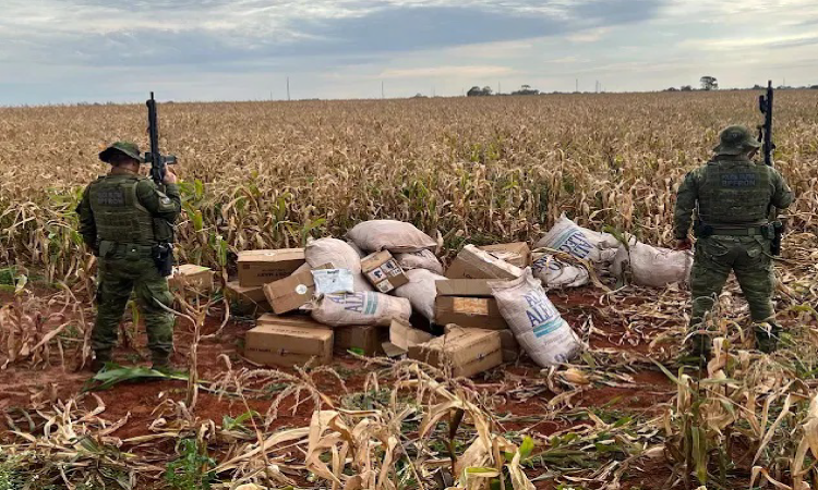 BPFRON e NEPOM/PF Interceptam Contrabando em Terra Roxa.