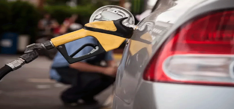 BRASIL: Preços da gasolina e do diesel têm queda após redução do ICMS.