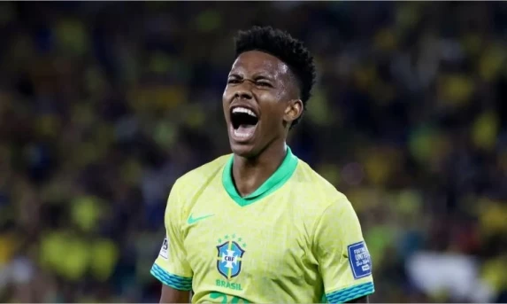 Brasil vence Chile por 3 a 0 no Maracanã pelas Eliminatórias da Copa