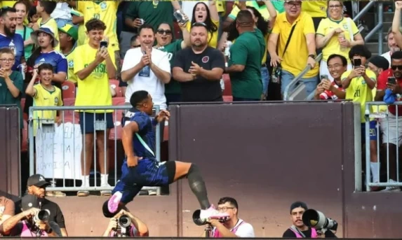BC informa que teto para rotativo vale a partir desta quarta-feira