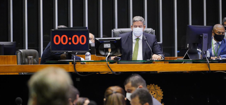 Câmara aprova texto-base do projeto de lei do licenciamento ambiental