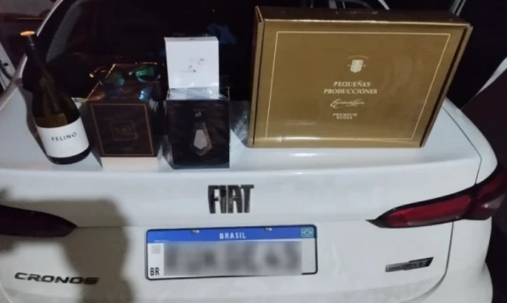 CASCAVEL: Após perseguição policial, carga de vinho é apreendida e encaminhada à Receita Federal.