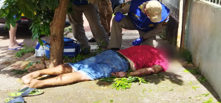 CASCAVEL: Homem fica com múltiplas fraturas e hemorragia ao ser agredido a pauladas no Jardim Bela Vista.