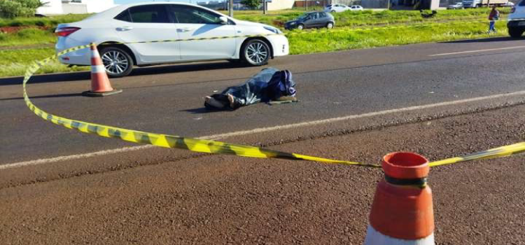CASCAVEL: Mulher morre ao ser atropelada e arremessada na PRc-467.