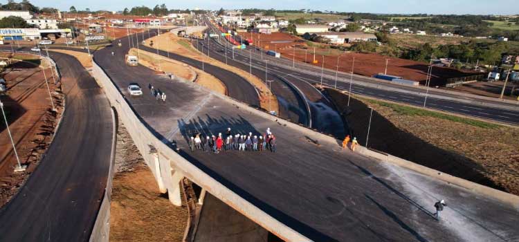 CASCAVEL: Nova estrutura do Trevo Cataratas será entregue no dia 20 de agosto.