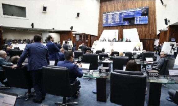 CNH Social é Aprovada na Assembleia e garantirá Carteira de Motorista gratuita no Paraná