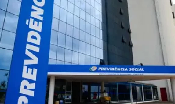 BC informa que teto para rotativo vale a partir desta quarta-feira