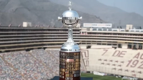 CONMEBOL ABRE VENDA DE INGRESSOS PARA O PÚBLICO GERAL DA FINAL DA LIBERTADORES ENTRE PALMEIRAS E FLAMENGO