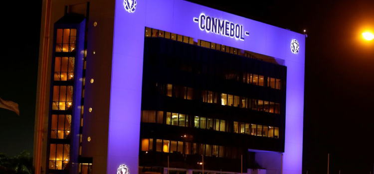 Conmebol anuncia doação de 50 mil vacinas da Sinovac para jogadores