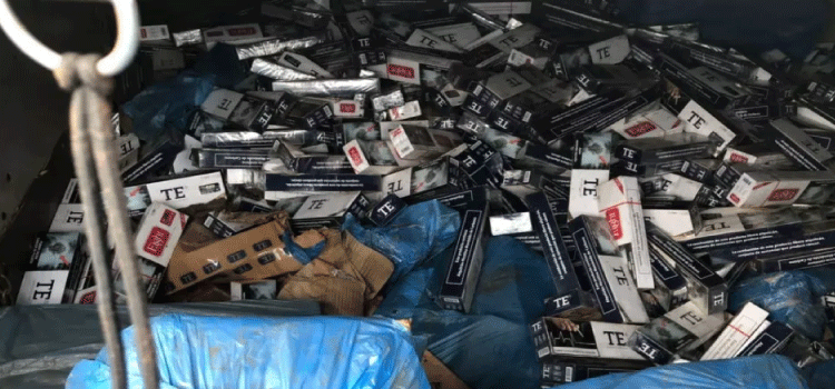 CONTRABANDO: 800 caixas de cigarros paraguaios são apreendidas no noroeste do Paraná.