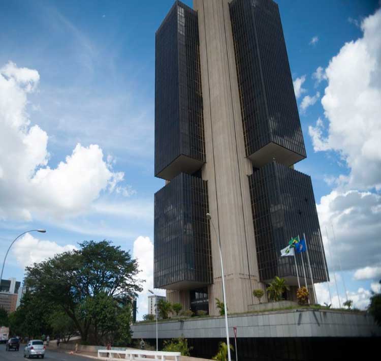 Copom inicia sexta reunião do ano para definir juros básicos.