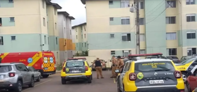 CURITIBA: Mulher pula do terceiro andar para fugir das agressões do marido.