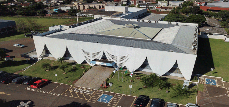 CURSO SUPERIOR: Inscrições para cursos de idiomas das universidades estaduais estão com prazos no fim.