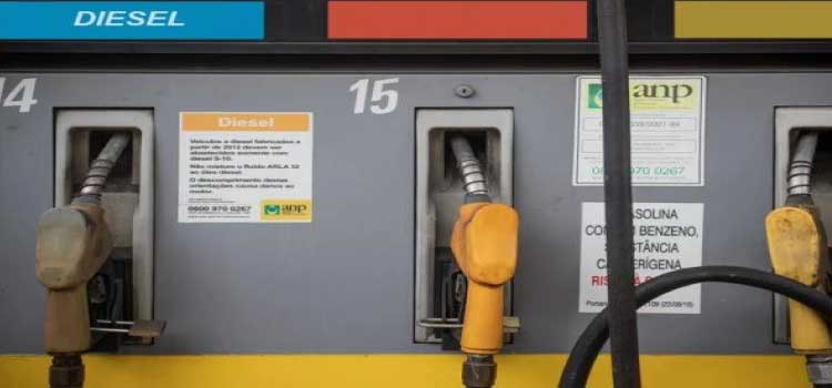 DIESEL: Queda aproxima preço interno da paridade internacional.