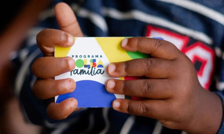 DINHEIRO NA CONTA: CAIXA PAGA BOLSA FAMÍLIA NESTA SEGUNDA-FEIRA PARA BENEFICIÁRIOS COM NIS FINAL 6