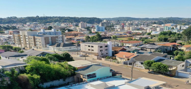 Dona de casa ganha R$ 1 milhão em sorteio do Nota Paraná.