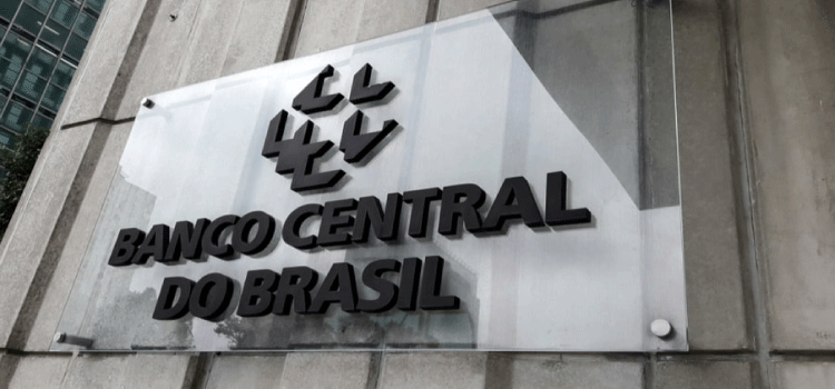 ECONOMIA: Banco Central aumenta de 1% para 1,7% a previsão de crescimento do PIB em 2022.