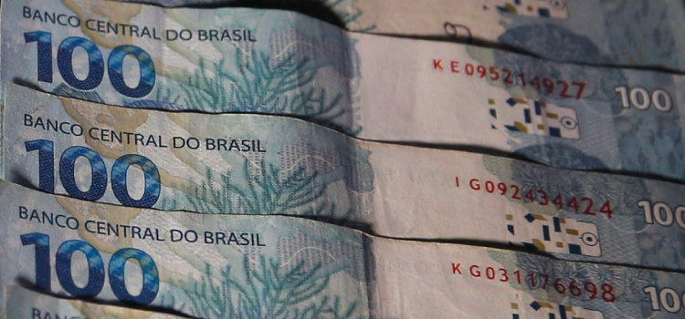 ECONOMIA: BC tem R$ 4,6 bilhões esquecidos em bancos a serem devolvidos.