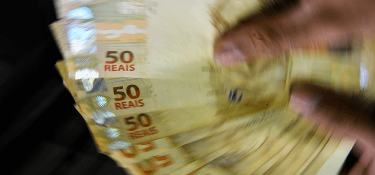 ECONOMIA: Crédito deve crescer 14,2% neste ano, prevê Banco Central.