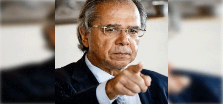 ECONOMIA: Guedes decide propor Auxílio Brasil maior e vale-caminhoneiro de R$ 1.000.