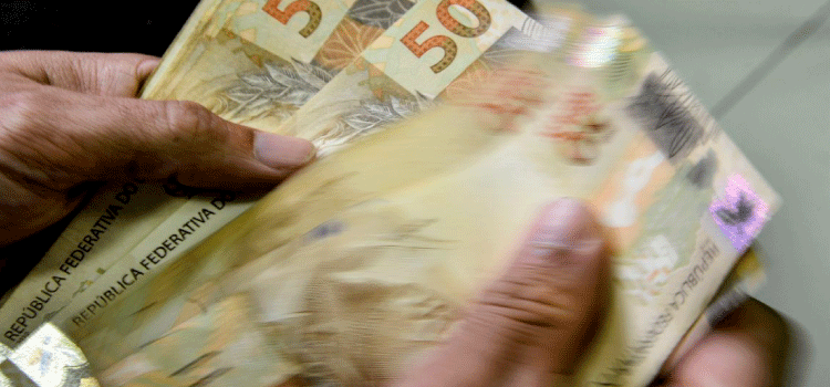ECONOMIA: Inflação desacelera em novembro em todas as faixas de renda, diz Ipea.
