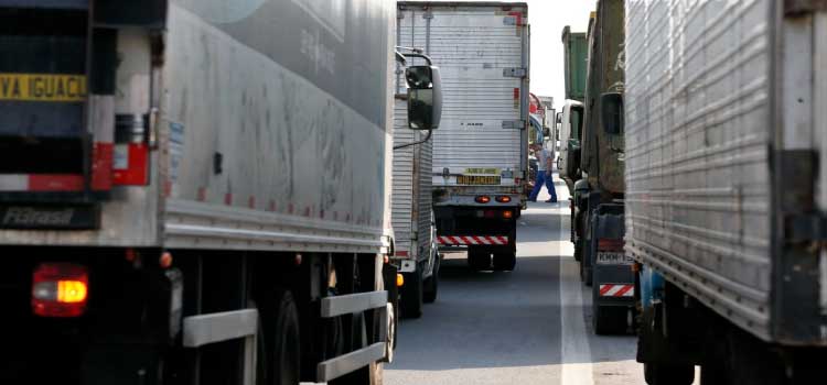 ECONOMIA: Prazo para autodeclaração de caminhoneiros é prorrogado para dia 12.