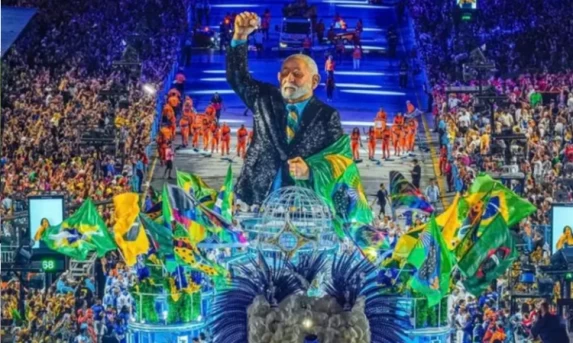 Escola de Samba que Homenageou Lula no Rio de Janeiro é Rebaixada do Grupo Especial