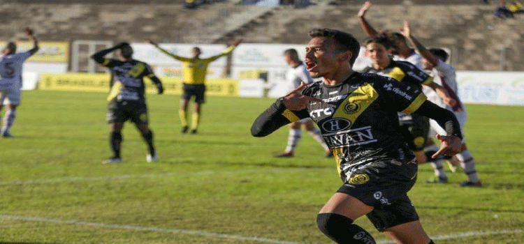 ESPORTE: Ingressos para decisão contra o Marcílio Dias estão à venda.