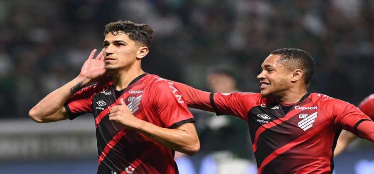 ESPORTES: Athletico-PR bate Palmeiras fora de casa e assume vice-liderança.