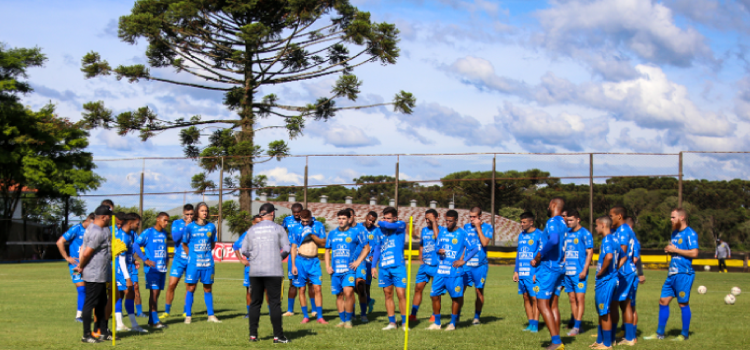 ESPORTES: Cascavel e Londrina se enfrentam pela 2º rodada do Paranaense.