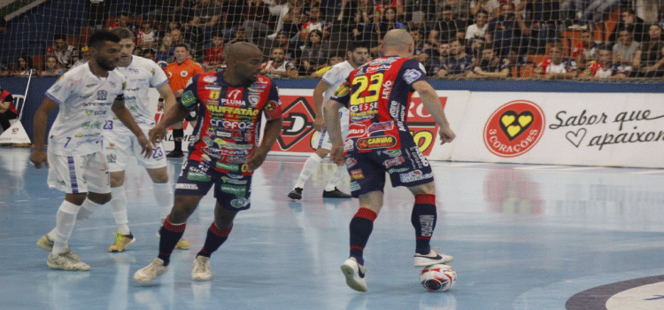 Esportes: Contra o Galo Dois Vizinhos, Cascavel Futsal inicia disputa de vaga na final do Paranaense.