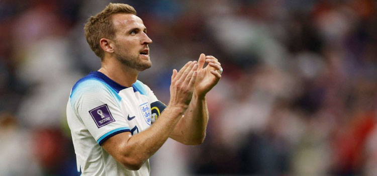 ESPORTES: De olho em vaga nas oitavas, Inglaterra mede forças com País de Gales.