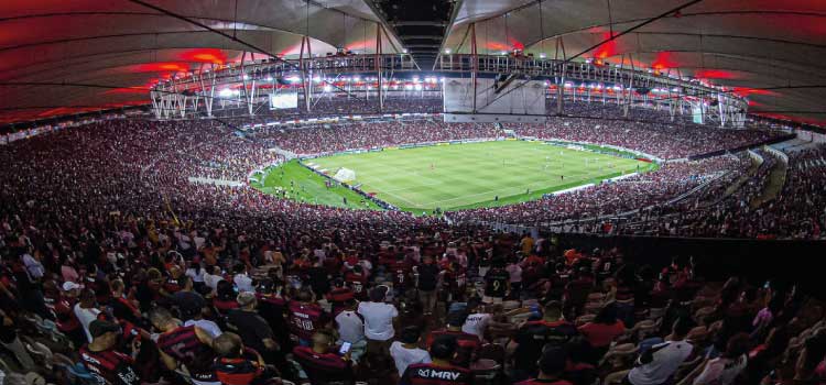 ESPORTES: Em meio à crise, Flamengo encara Goiás neste sábado pelo Brasileiro.