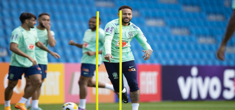 ESPORTES: Em penúltimo amistoso oficial antes da Copa, Brasil enfrenta Gana.