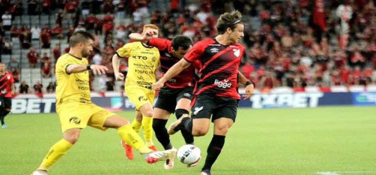 ESPORTES: FC Cascavel é valente, mas título do Paranaense 2023 é do Athletico. Furacão conquista o troféu invicto.