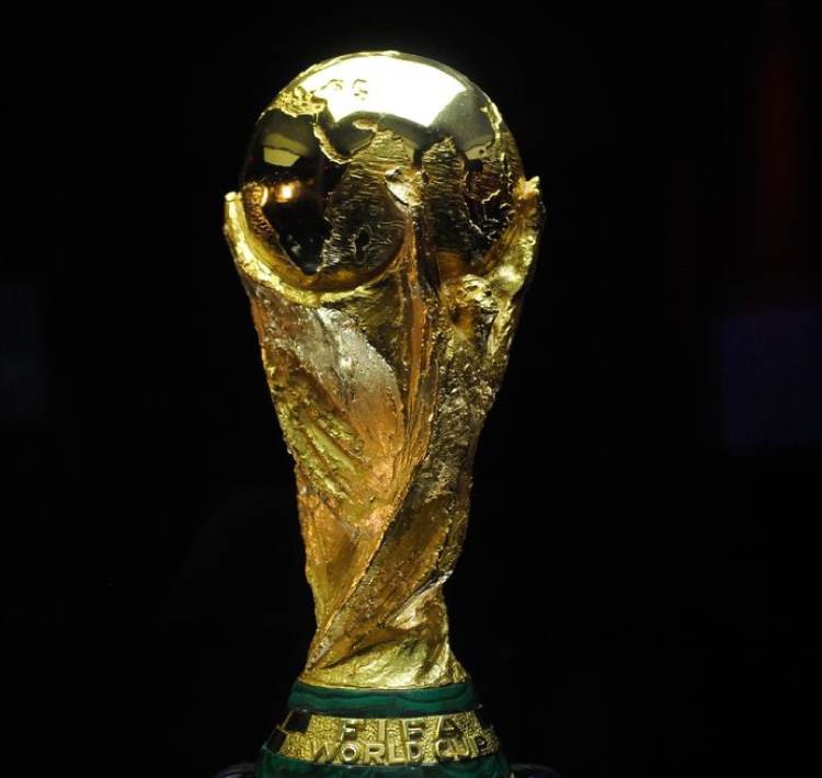 ESPORTES: França e Argentina disputam final da Copa do Catar.