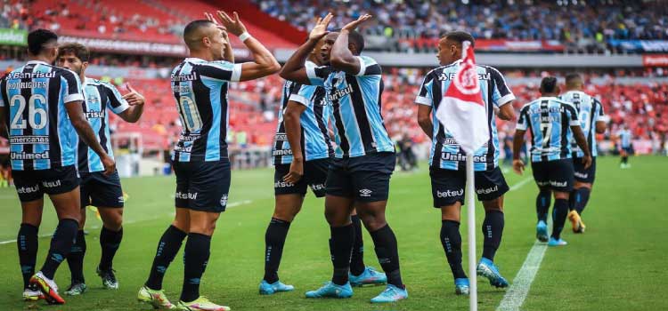 ESPORTES: Grêmio derrota Inter no Beira Rio e fica perto da final do Gaúcho