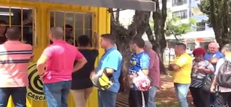 ESPORTES: Ingressos da final do Campeonato Paranaense em Cascavel já estão no último lote.