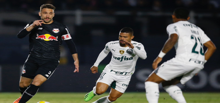 ESPORTES: Líder Palmeiras arranca empate diante do Bragantino.