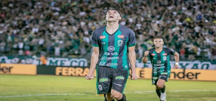 ESPORTES: Maringá vence, amplia crise do Flamengo e larga na frente na Copa do Brasil.